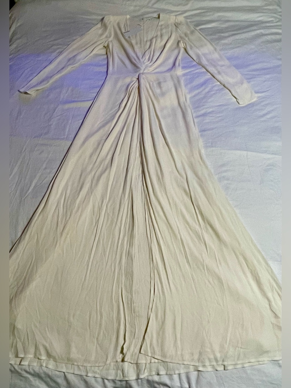 NWT-Reformation Gatsby Wedding Dress in Ivory- Size 6 - Picture 4 of 14